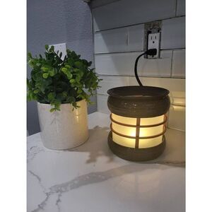 Mindful design vintage candle and fragrance warmer 1223191